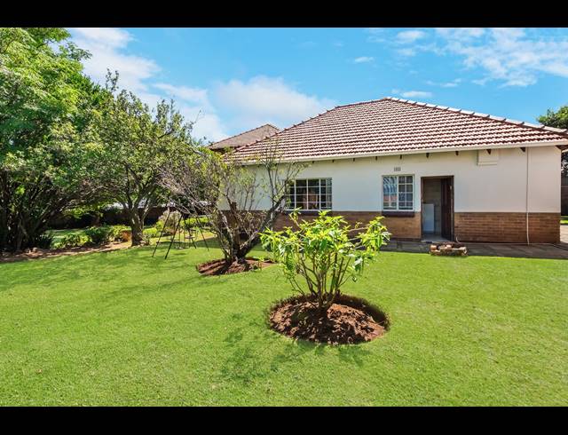 5 BEDROOM HOUSE FOR SALE IN GREENSIDE